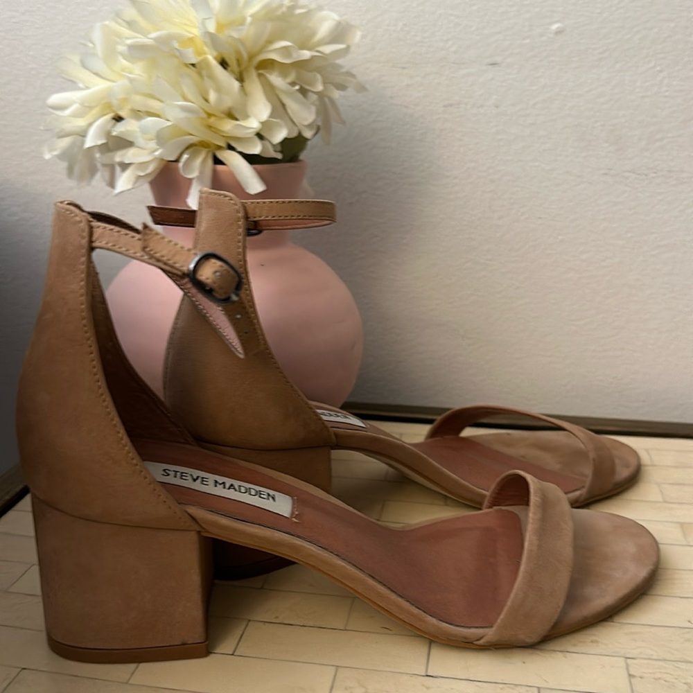 Irenee ankle strap tan nuback sandals